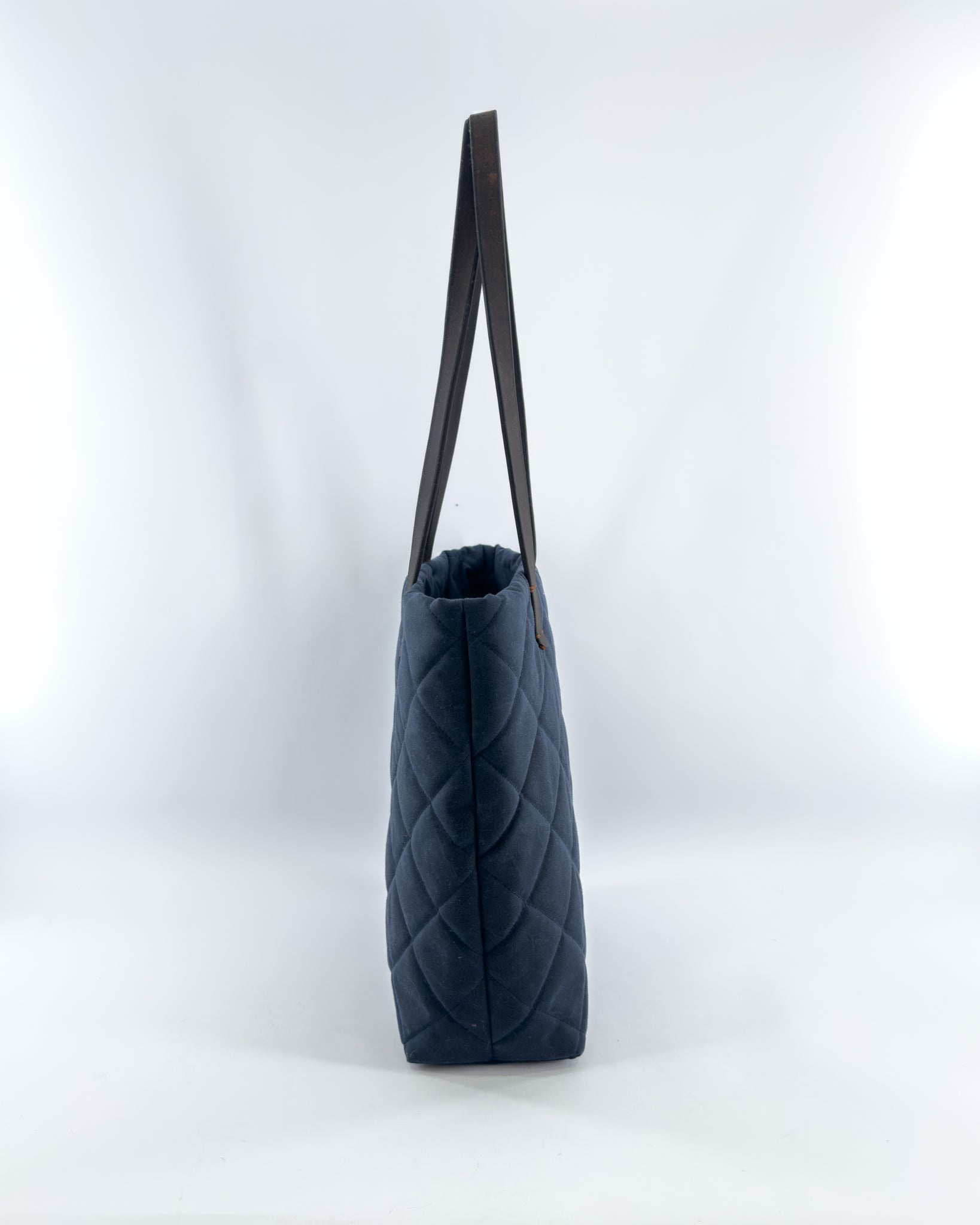 Faralito - Quilted Navy